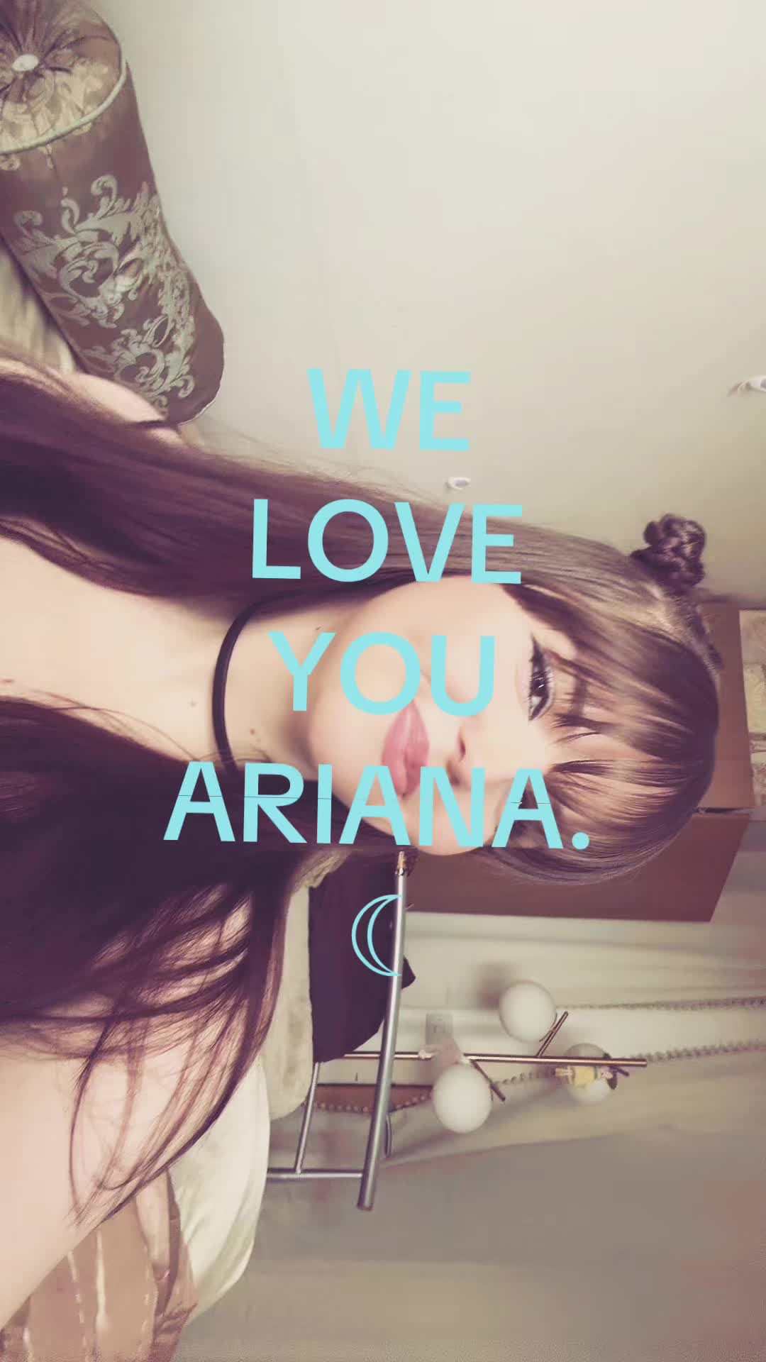 @El Brownn ♫⋆。♪ Pop music girly