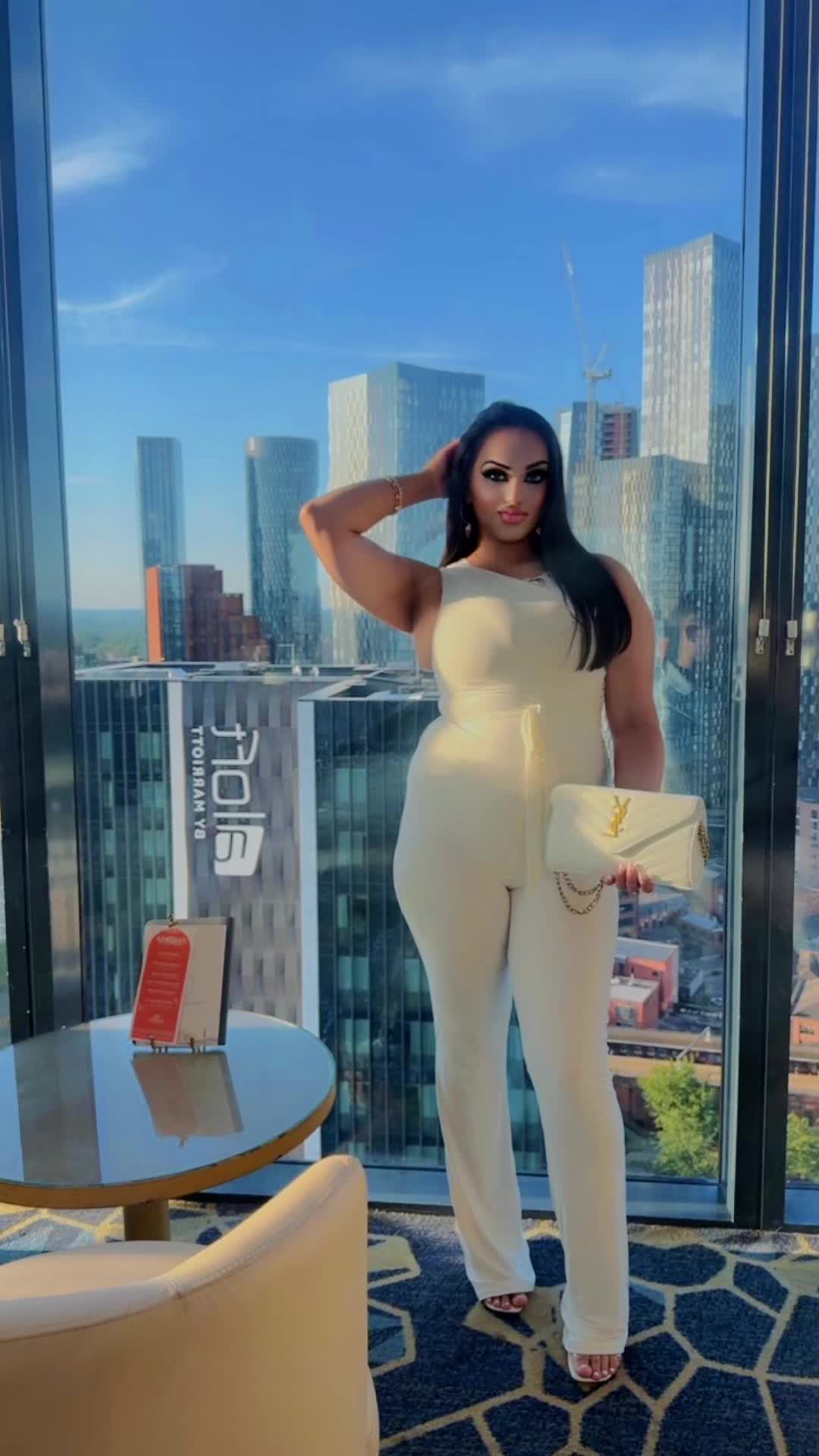 @Heenaaaxo
