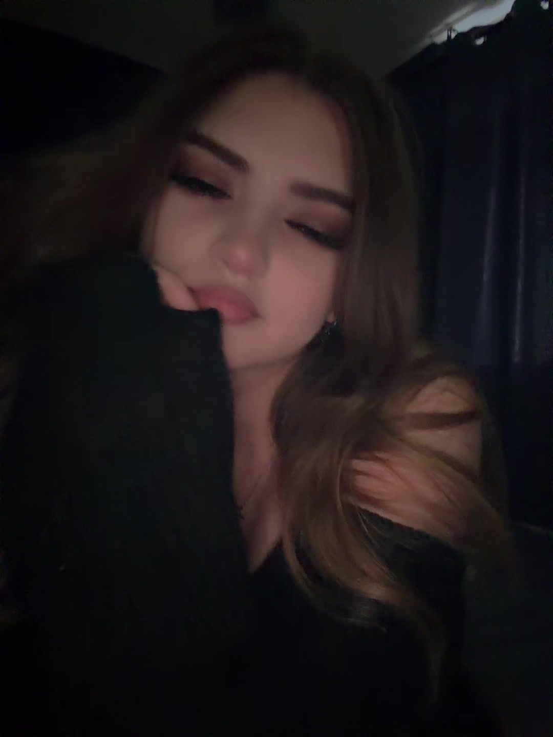 @IslaTheVampire