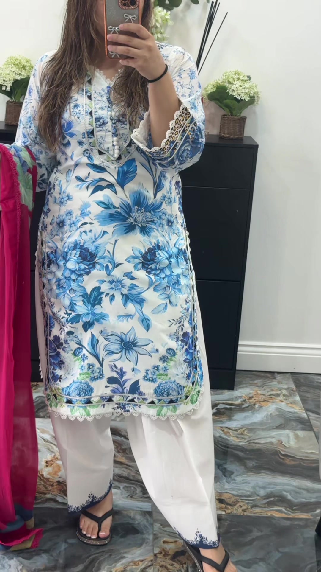 @SahibaDewsburyOfficial🇬🇧