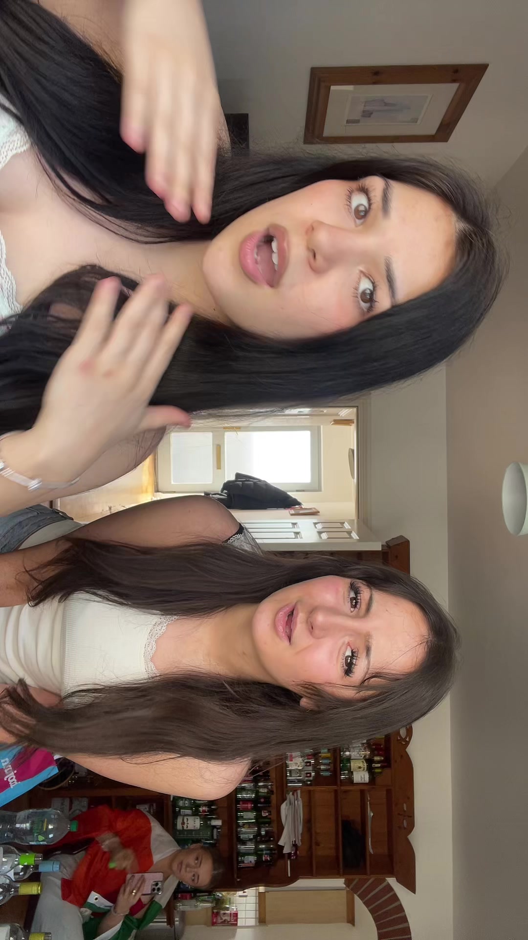 @isabella