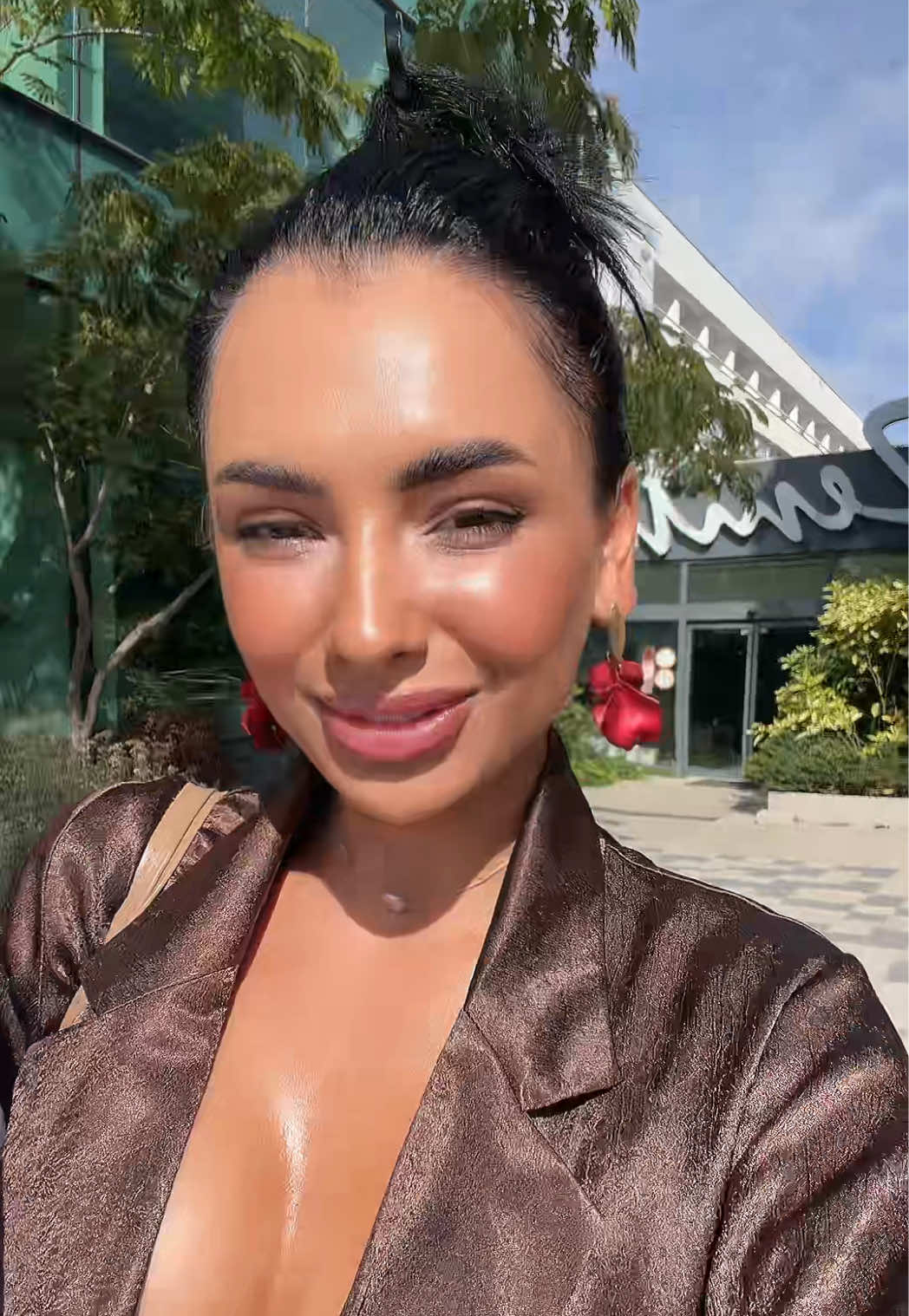 @Iaisaaaa