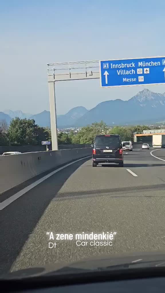 @Téglási István