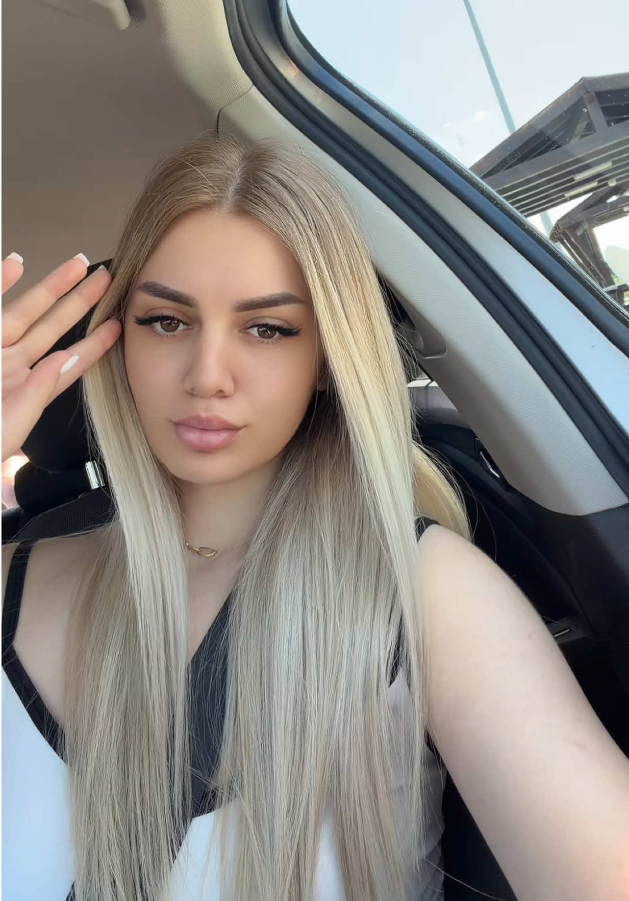 @Sonia Tecșilă