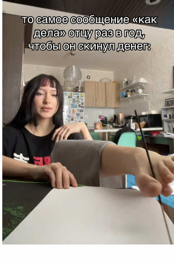 @///