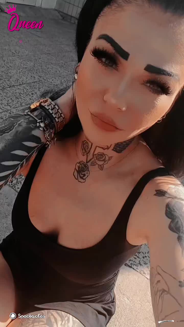 @Hel