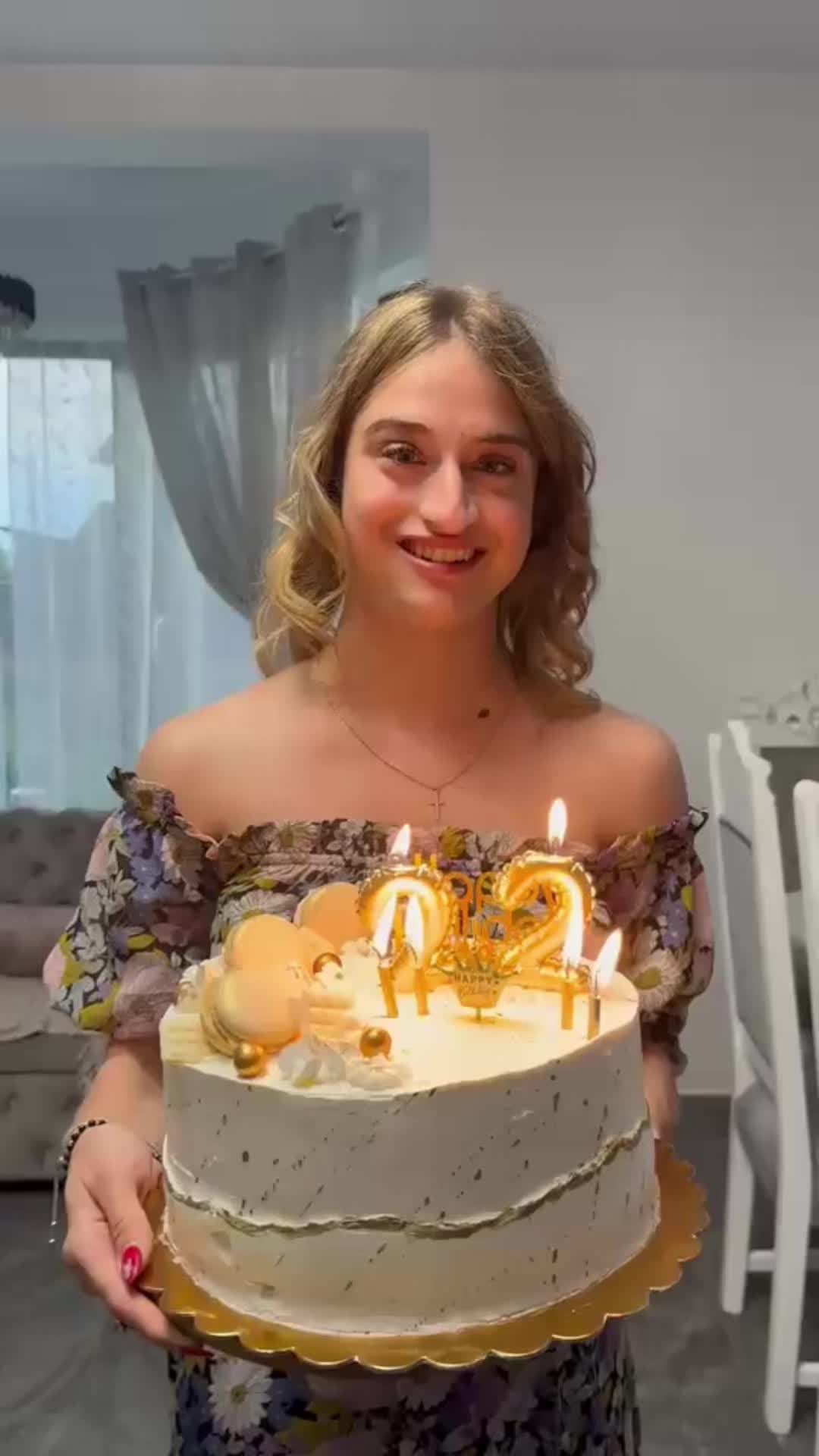 @ioana_madalina_