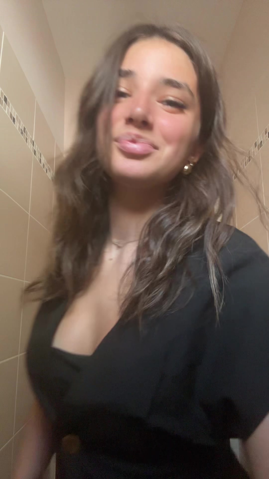 @L.C