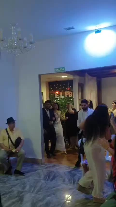 @vickiborja3