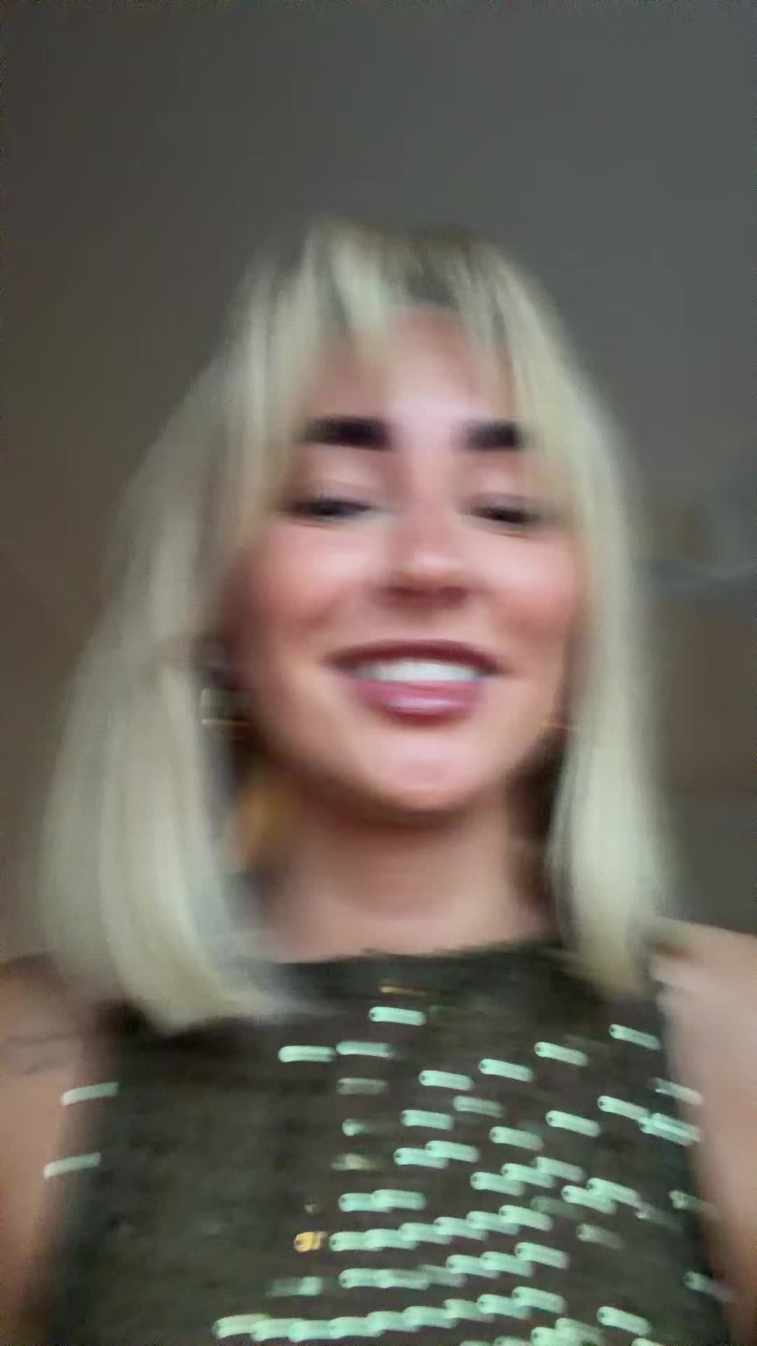 @strawbigaill