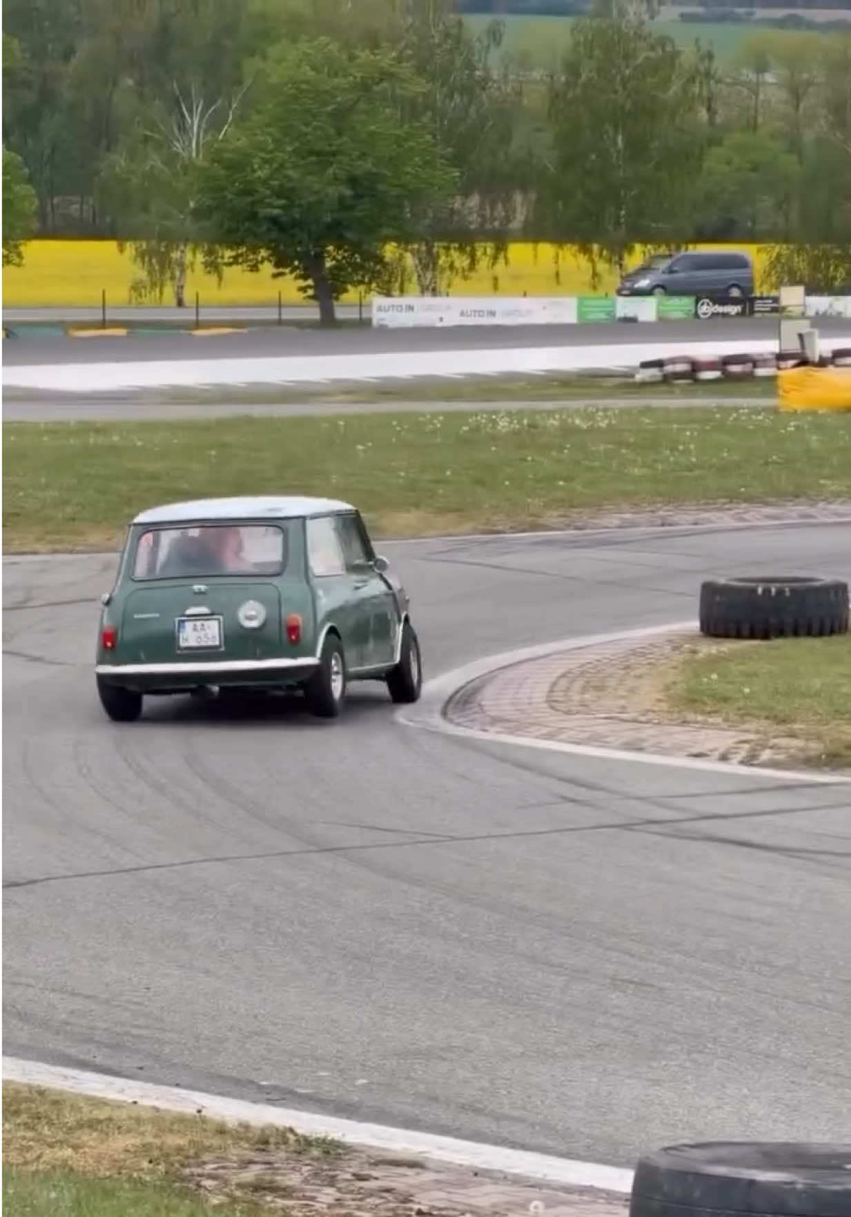 @ClassicMiniTok