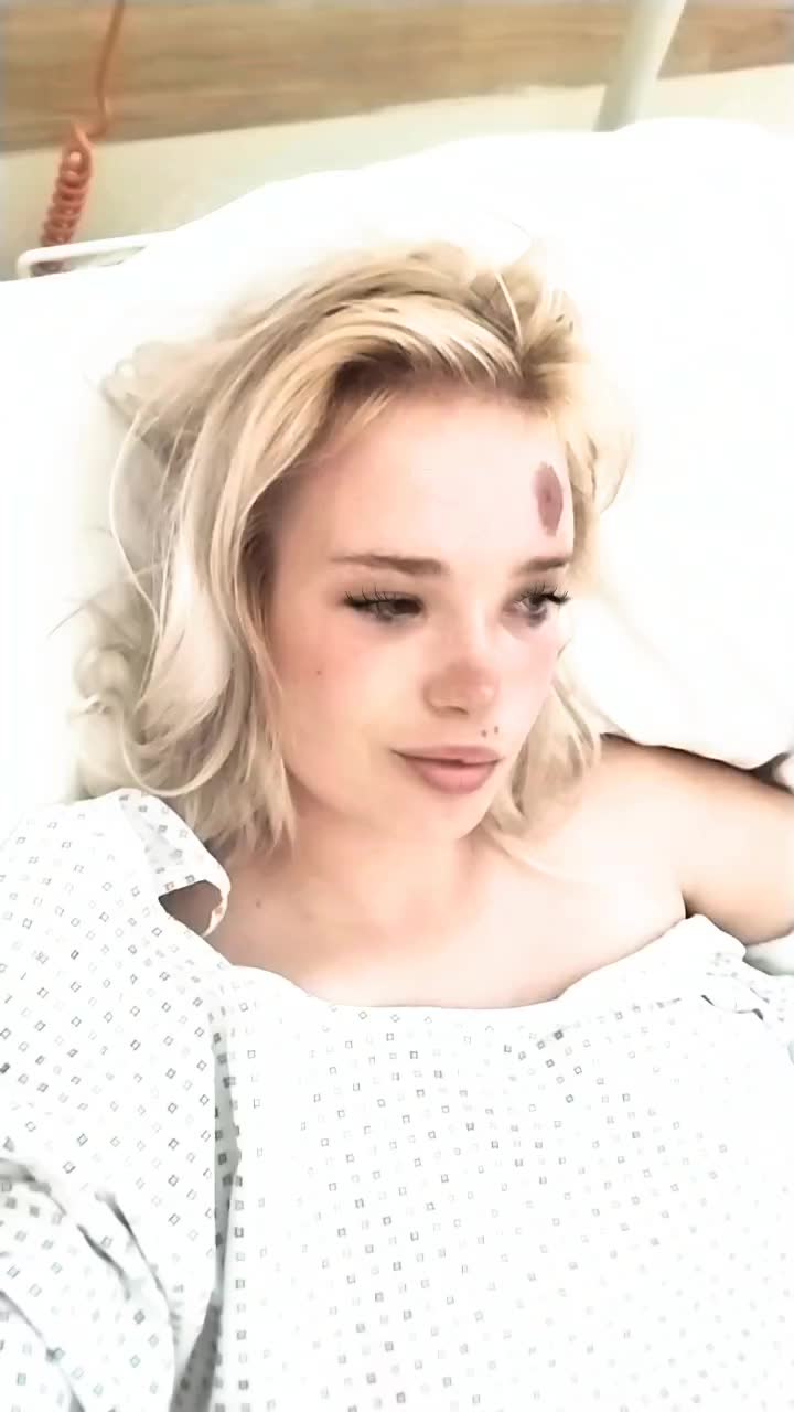 @Prostě normal holka