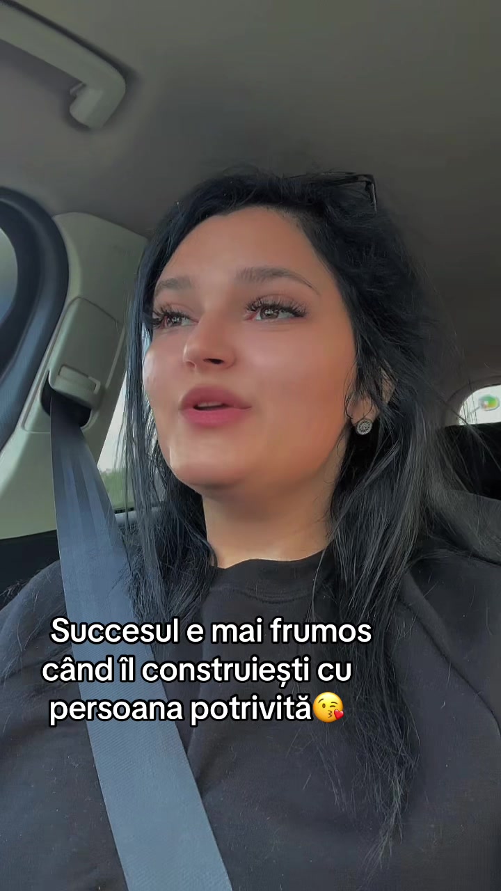 @Anca_Matei17