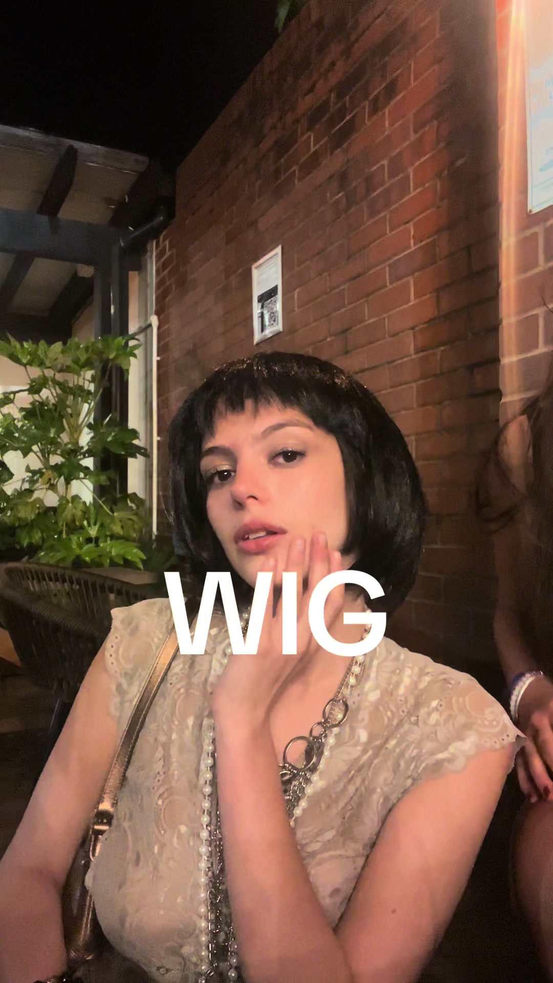 @Ella