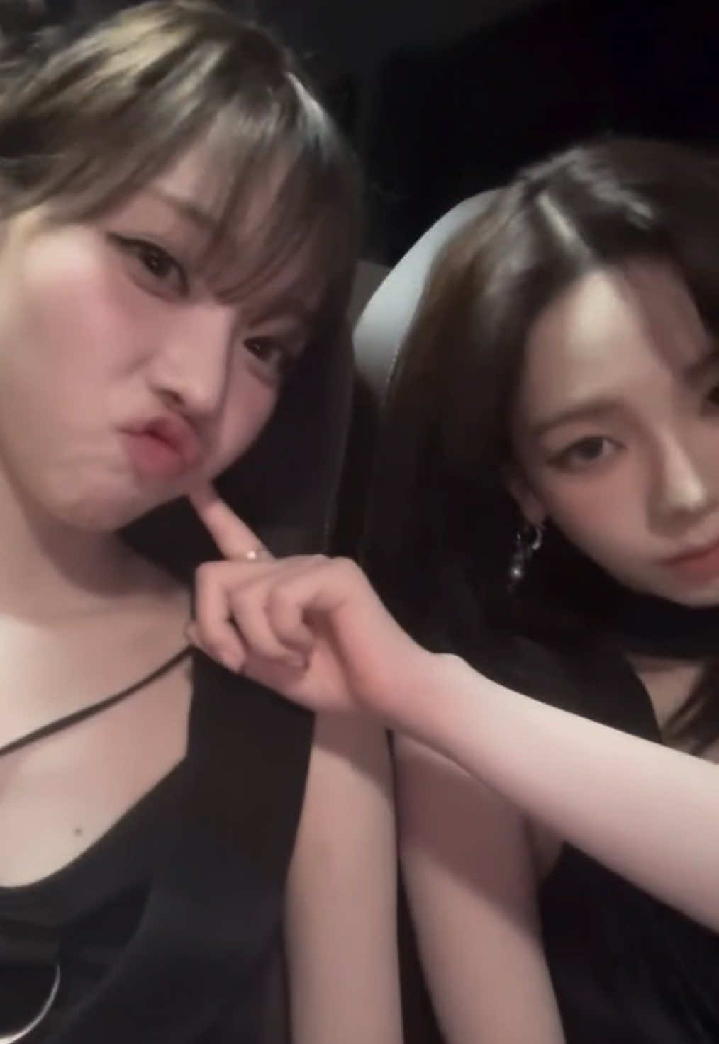 @𑣲𝐳𝐨𝐞𝐲🐶