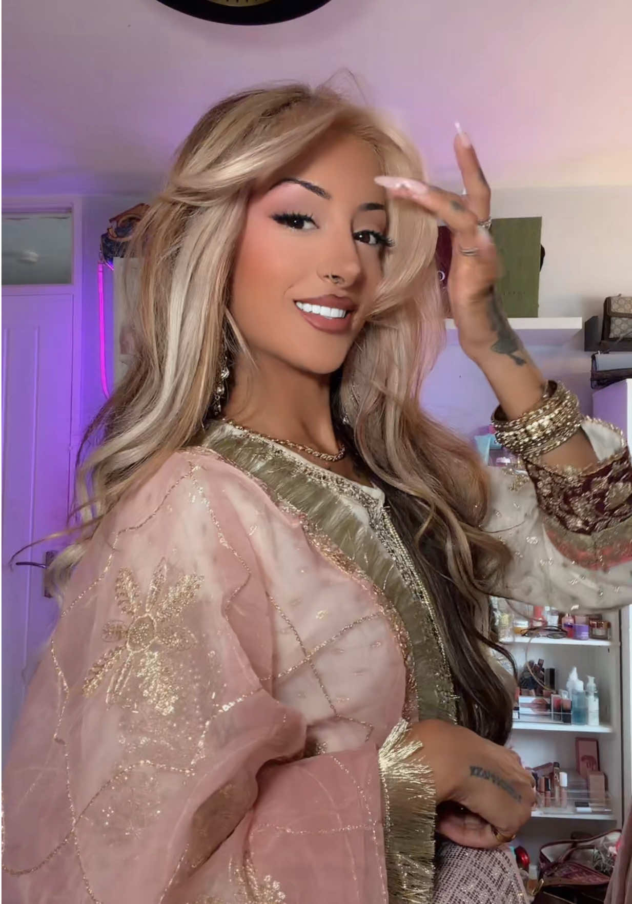 @Sumaira🌸⚡️✨