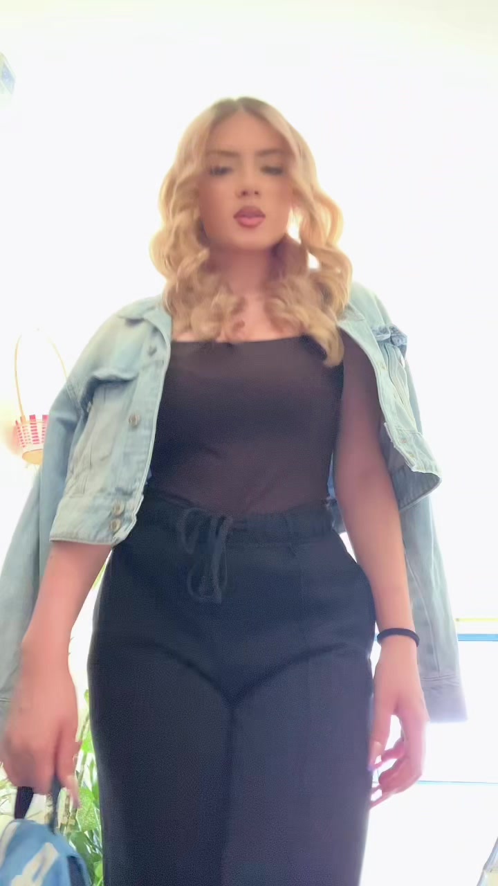 @2al3xia