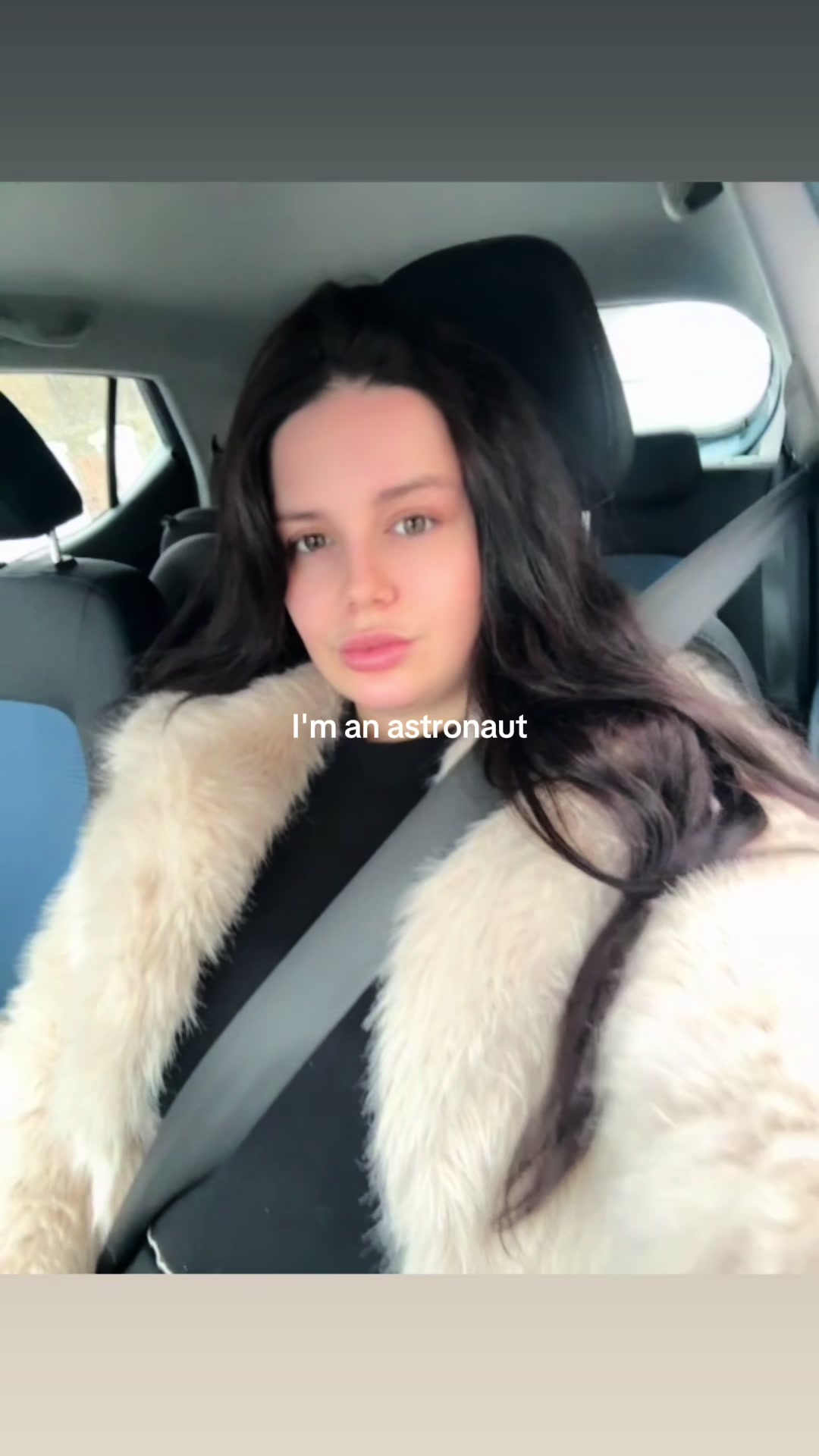 @Ellie🪩🕺