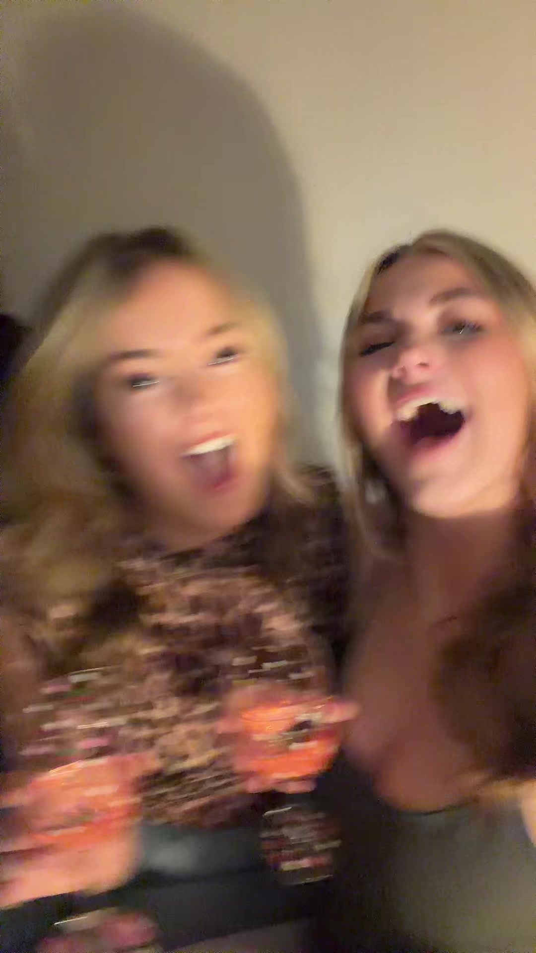 @lili ela