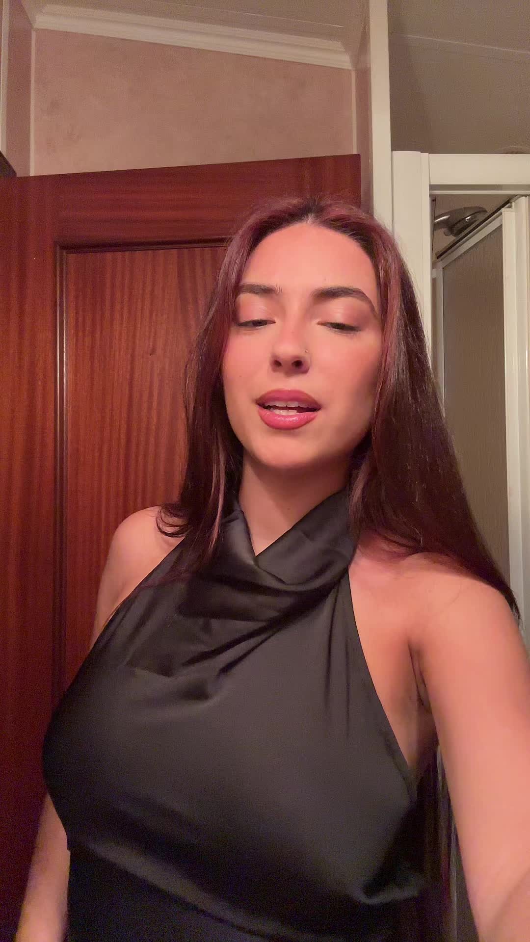 @Claudia Calvar
