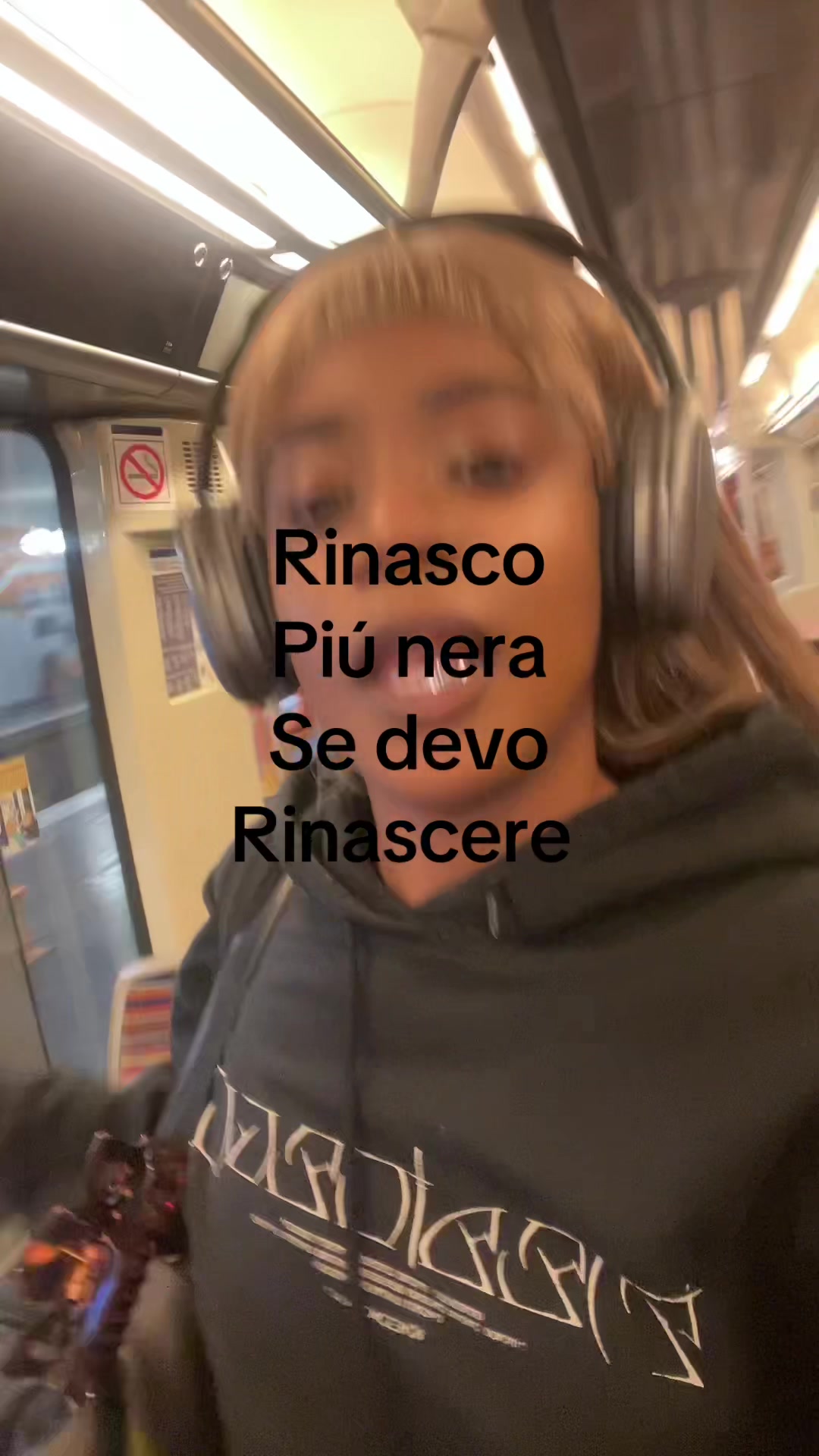 @LUZAI