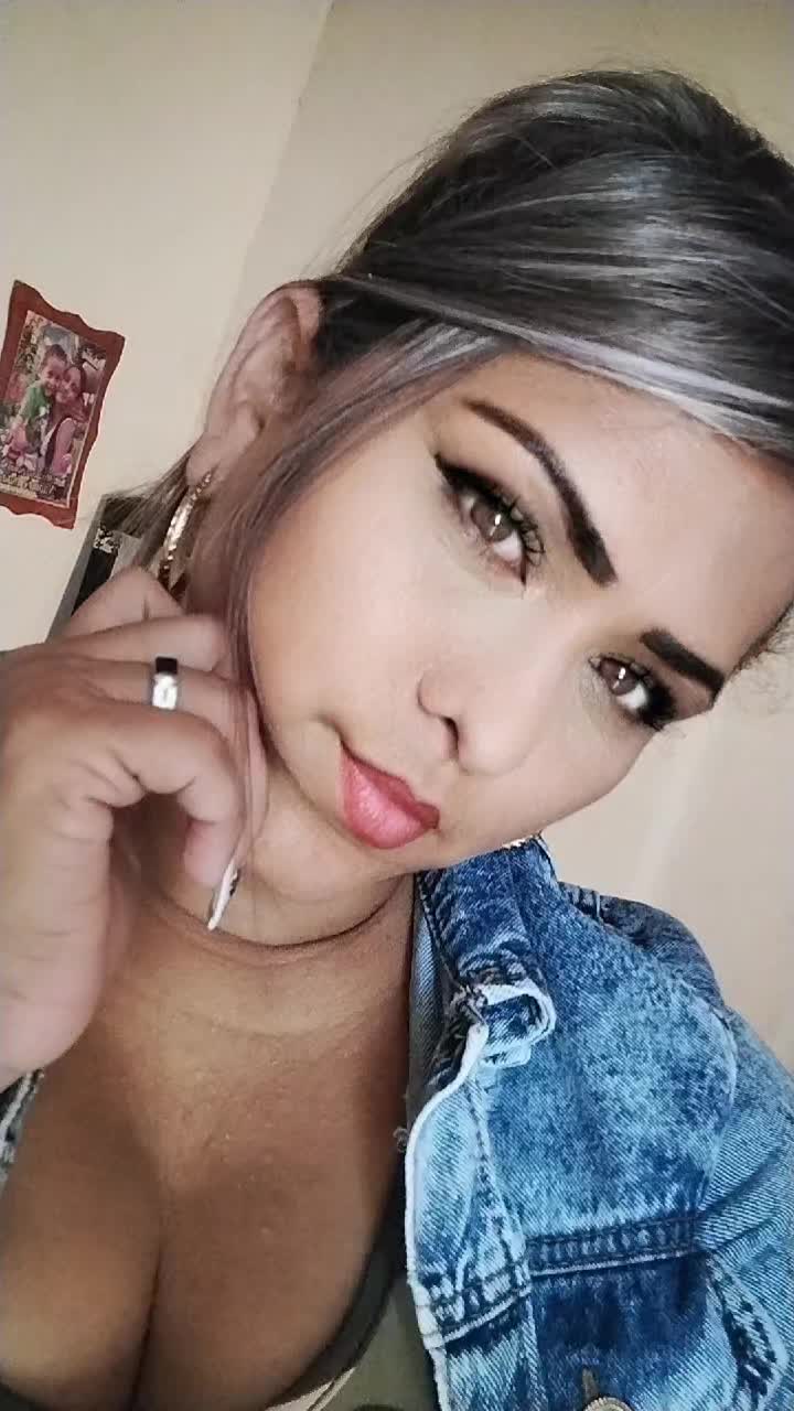 @Naiyiber🖤