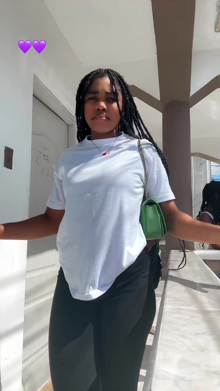 @Aisha_Girls💜☯️