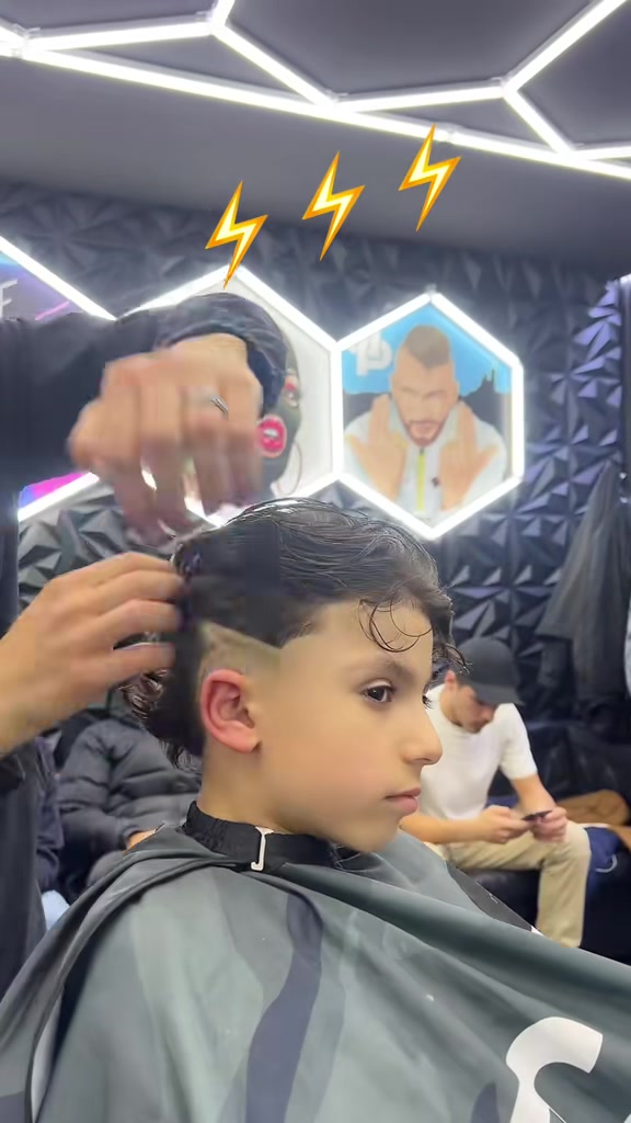 @MONOPOLY BARBER CLUB 💈