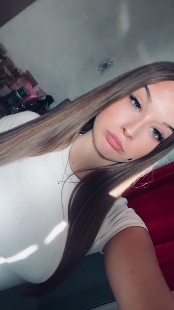 @👸🏼👸🏼