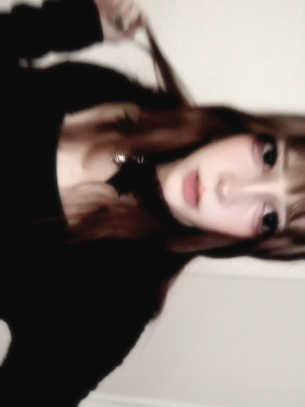 @:x