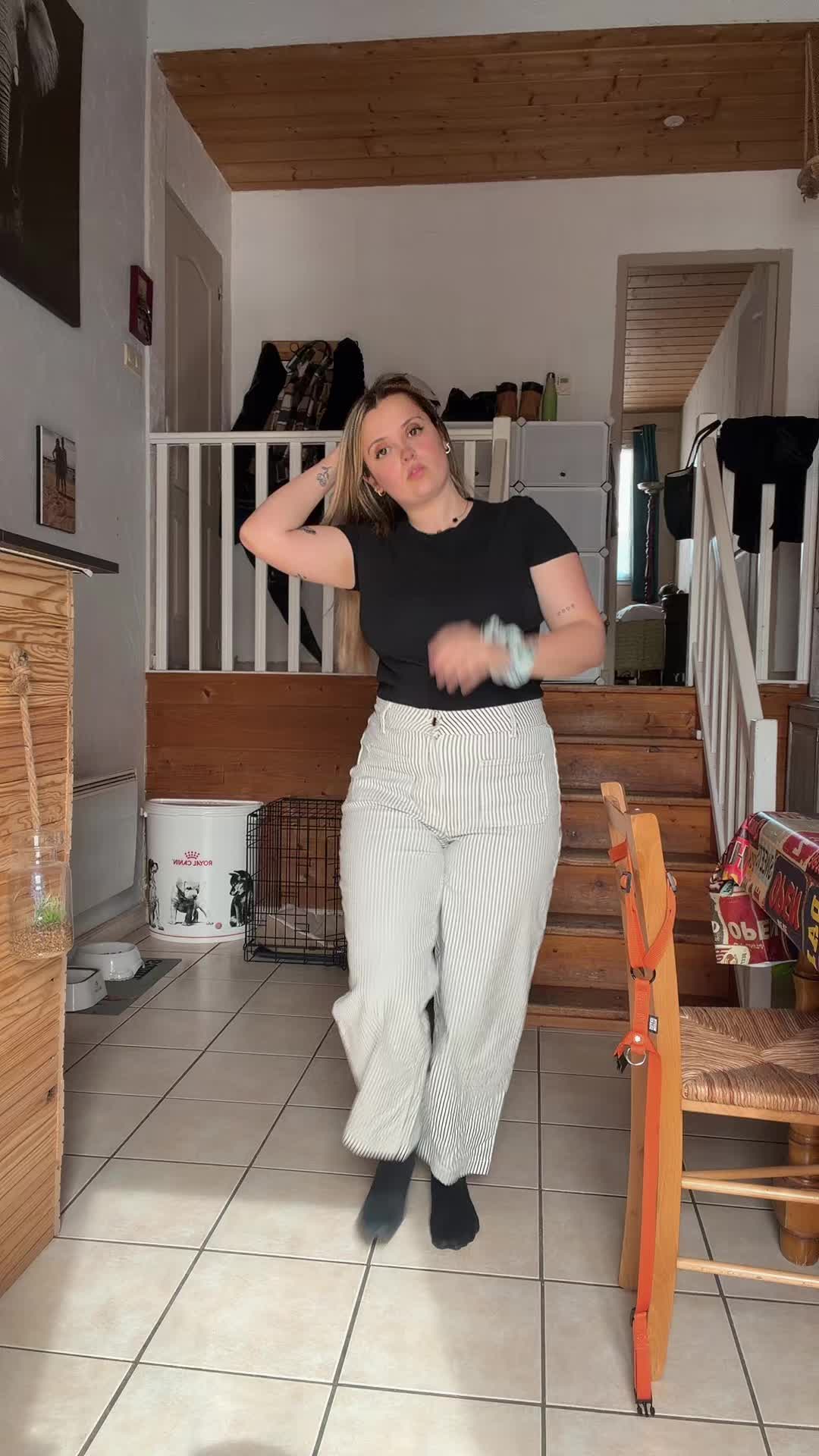 @julielunique