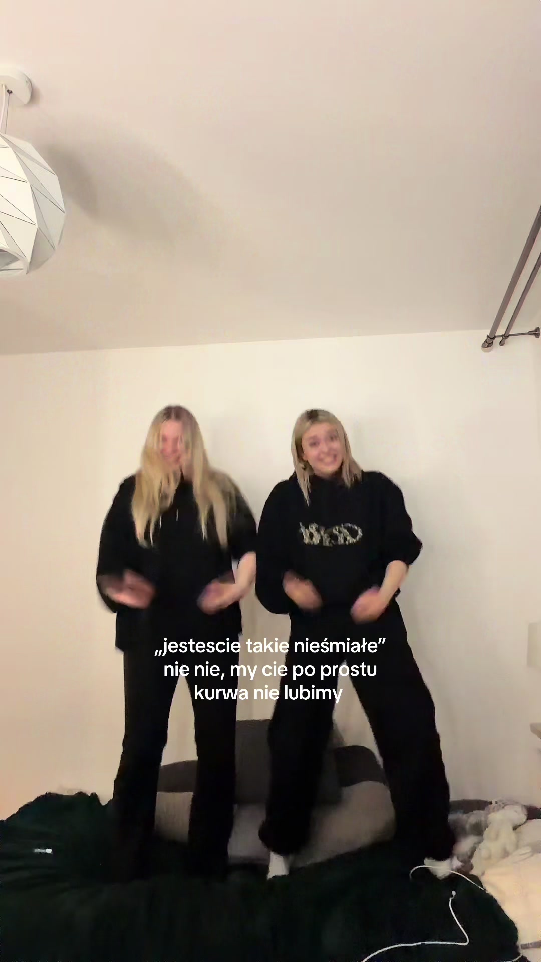 @𝔃𝓾𝔃𝓪 ཐི♡ཋྀ