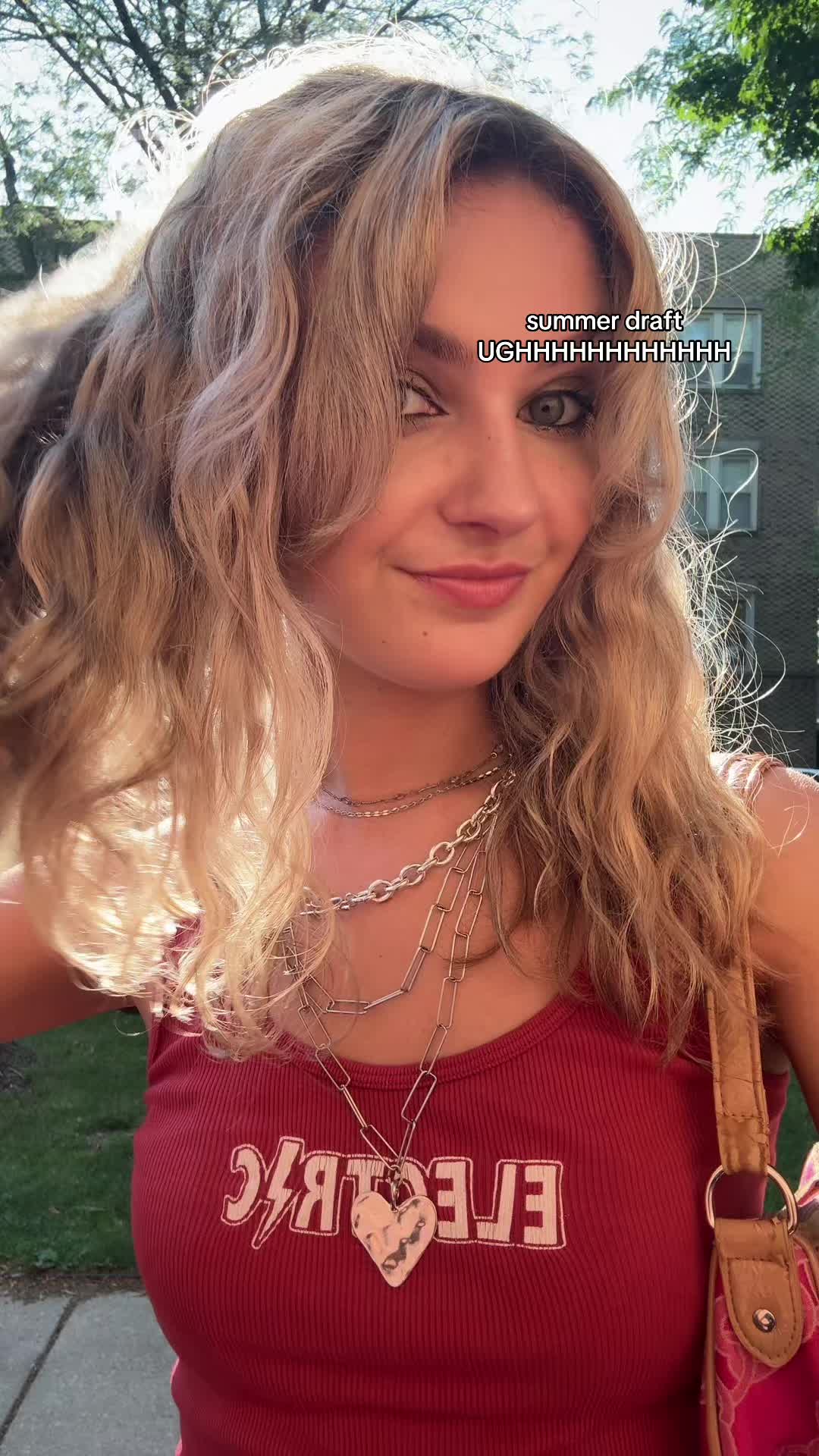 @riley!! 💋🍇🌟🕺