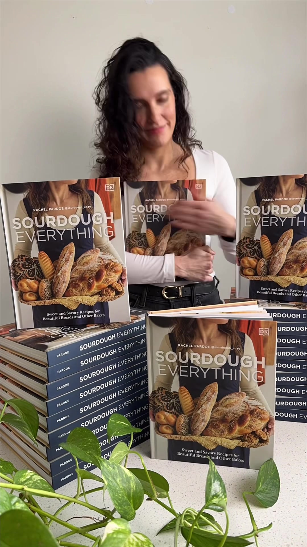 @Rachel • Sourdough Enzo
