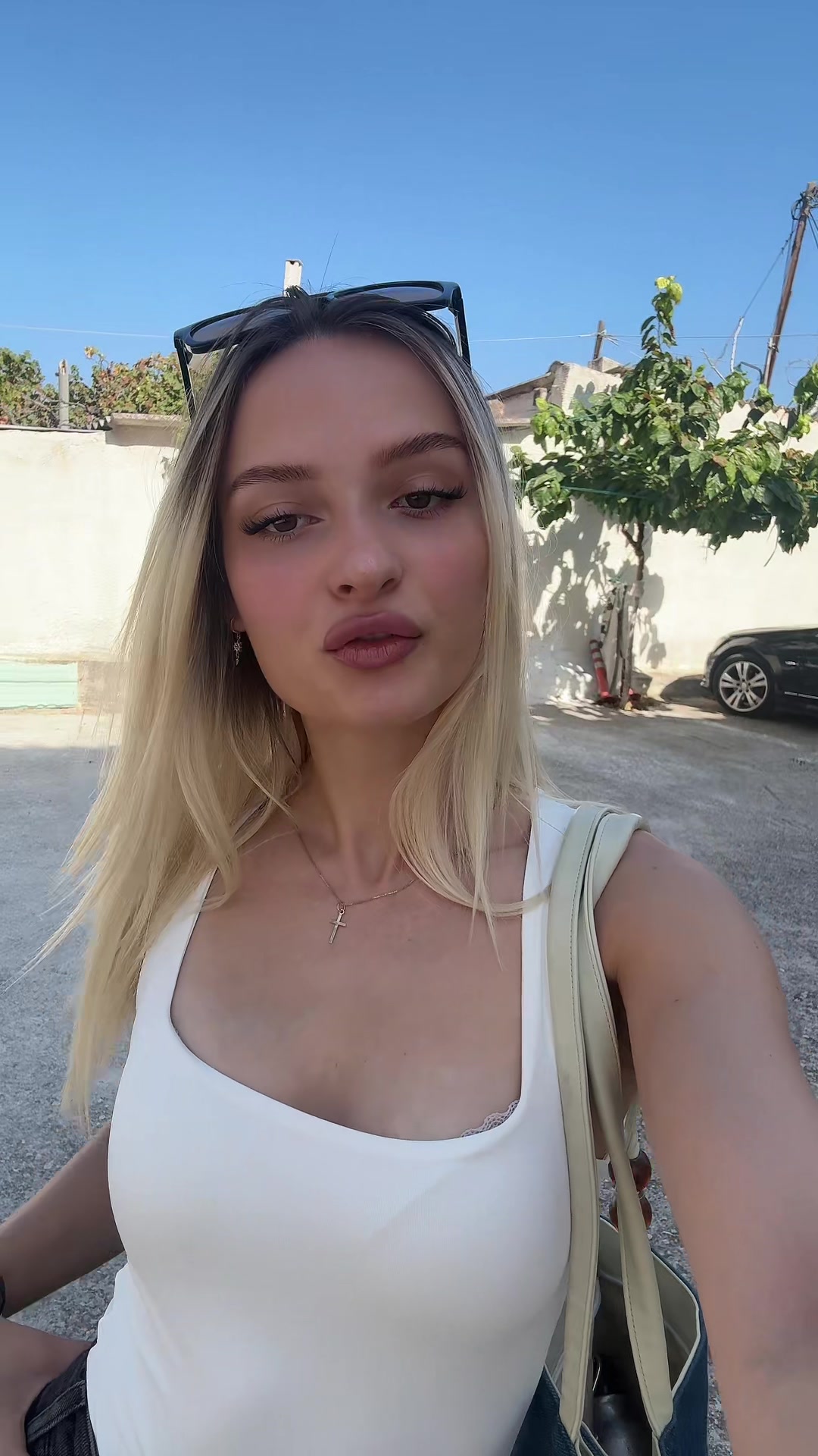 @K