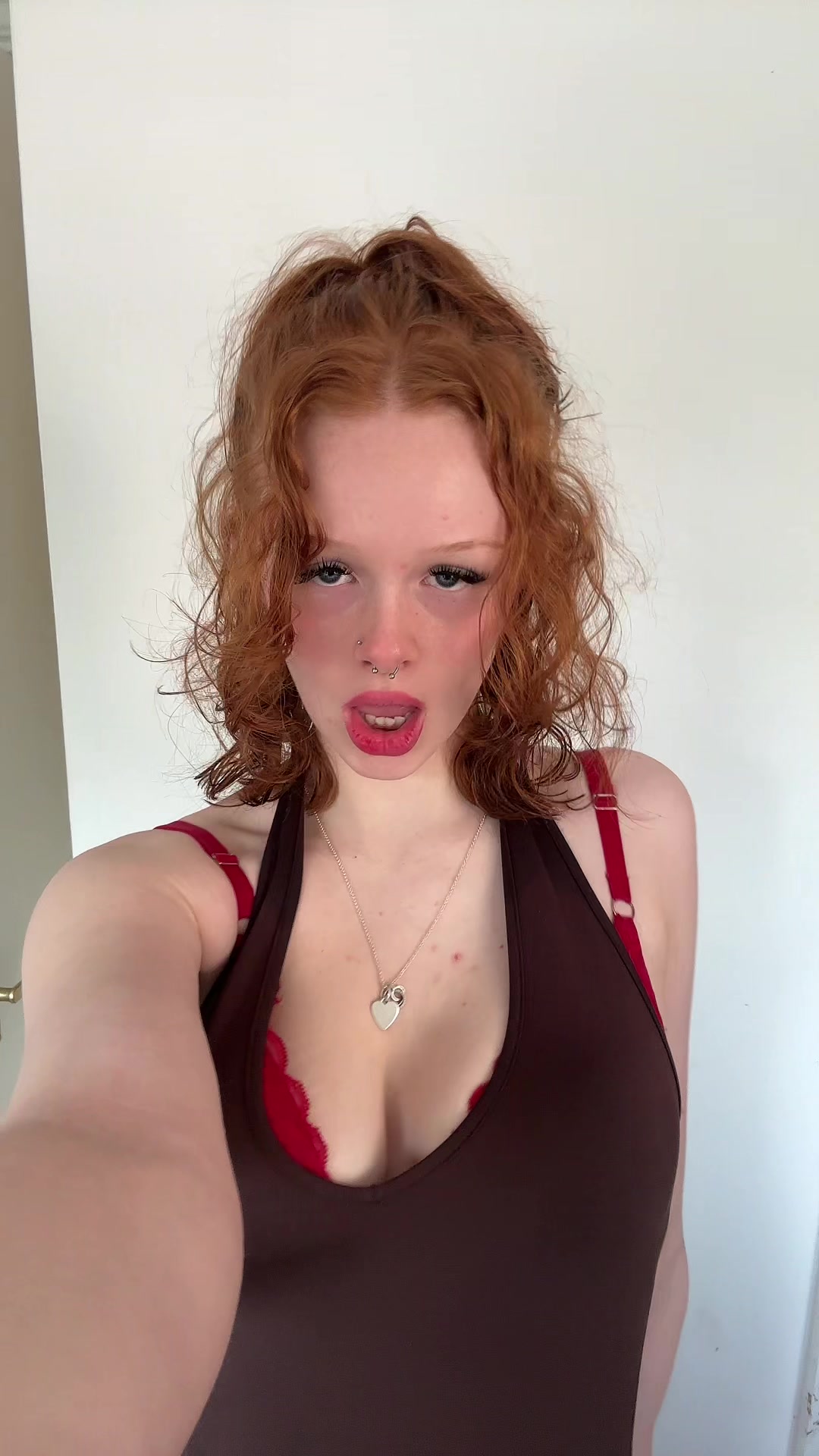 @<333