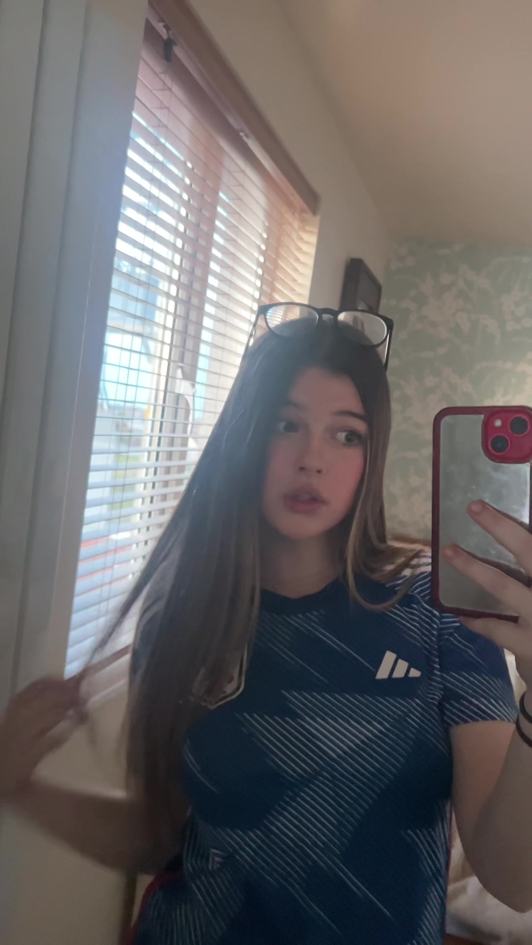@ellasprivz43