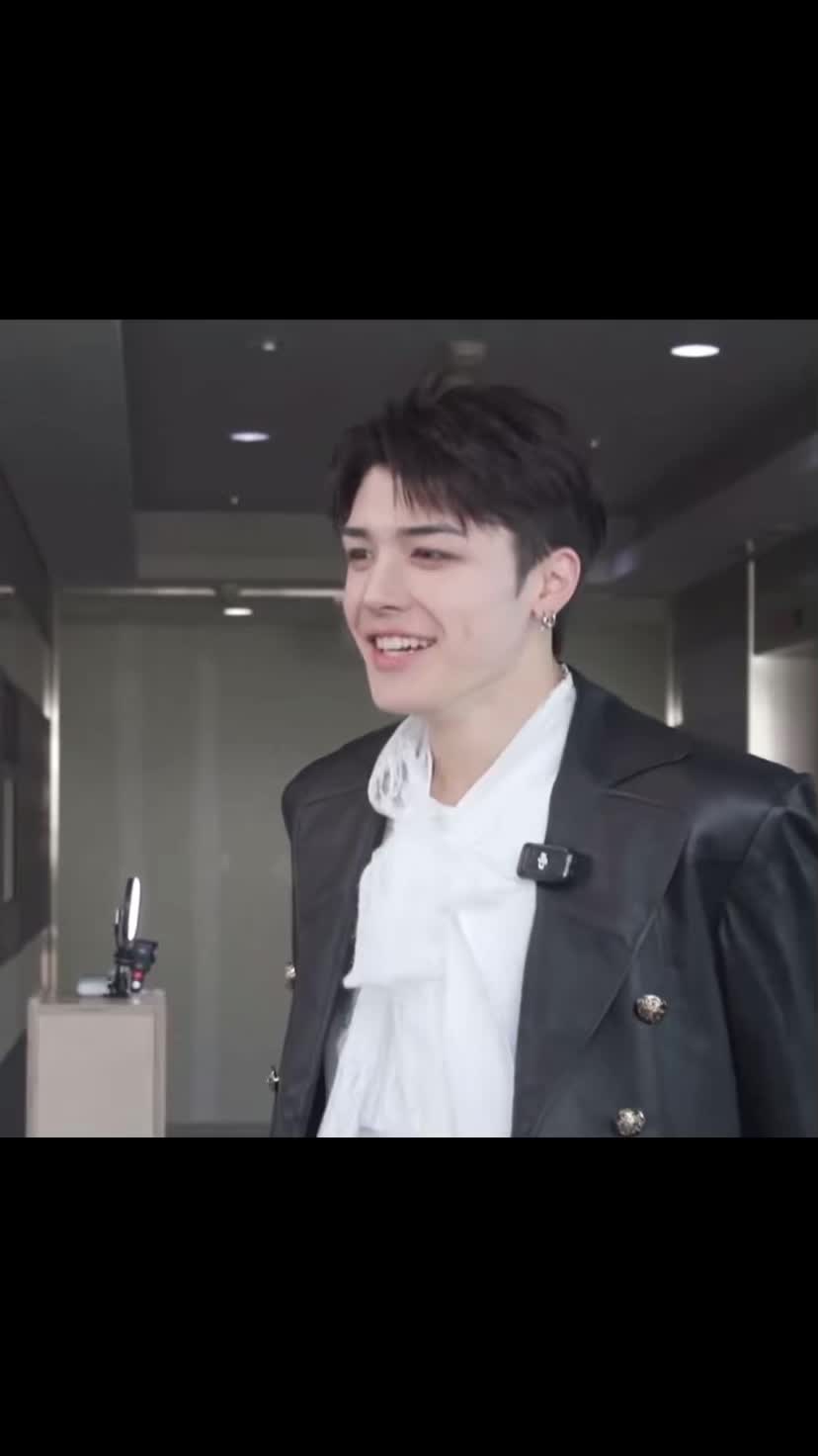 @๐ฌ๐บ๐ฌ๐บ