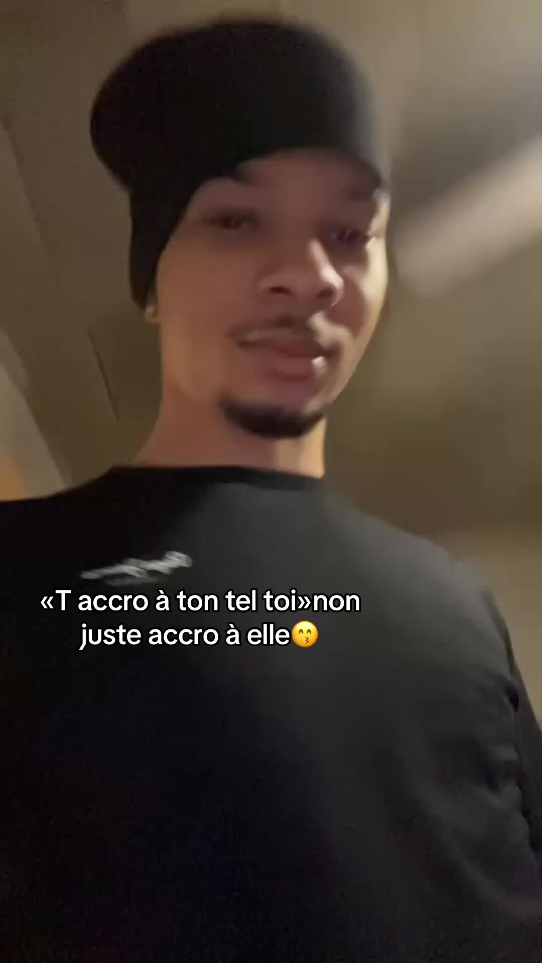 @???