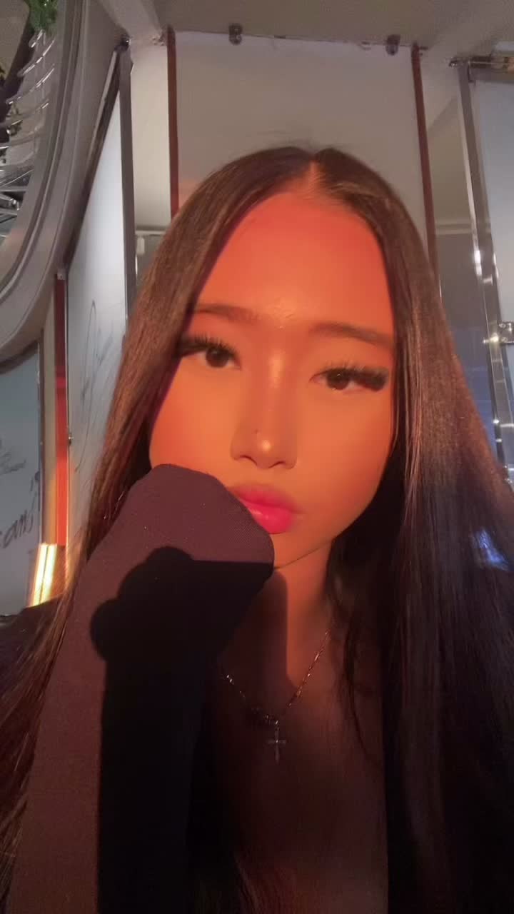 @๐๐ซ๐ข๐ฌ๐ก๐