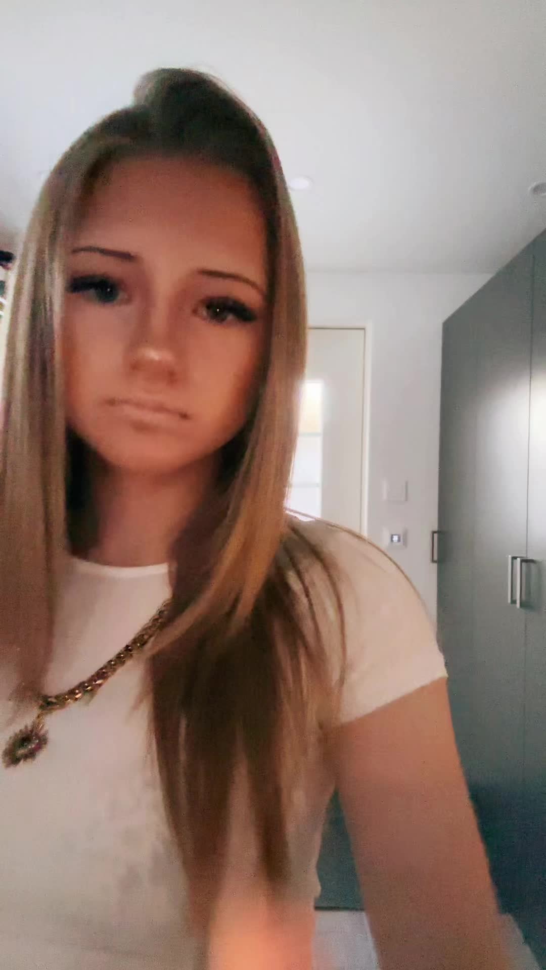 @Emmiss