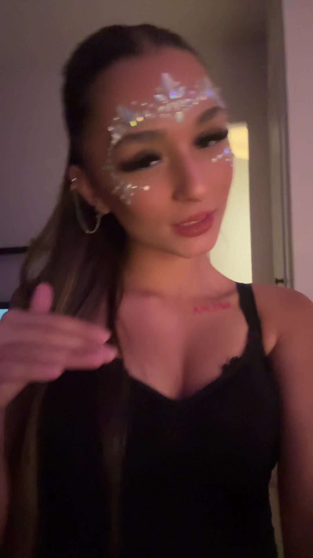 @#dfknbezza👐🏼
