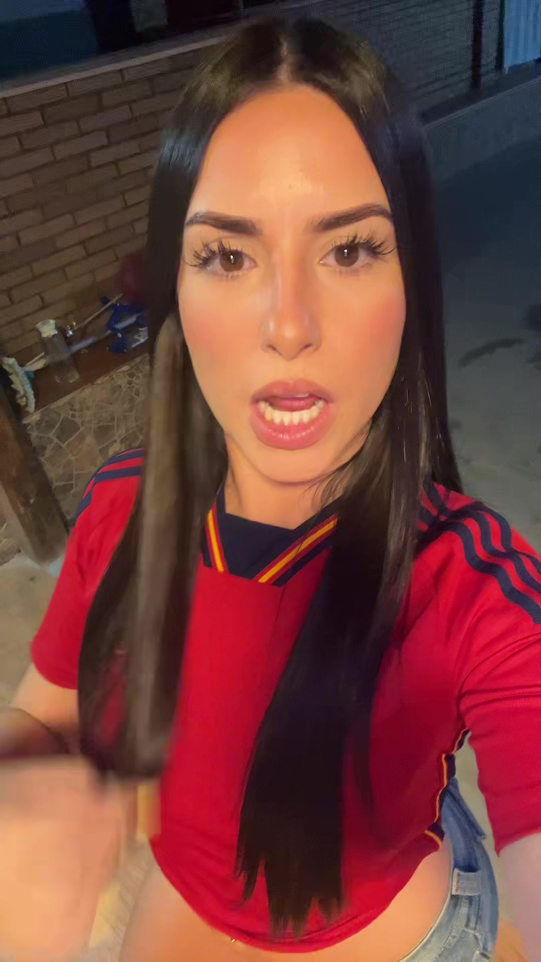 @carmenbrads