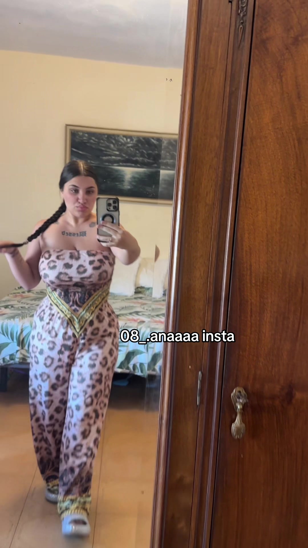 @𝓐𝓷𝓪𝓪𝓪🐳.