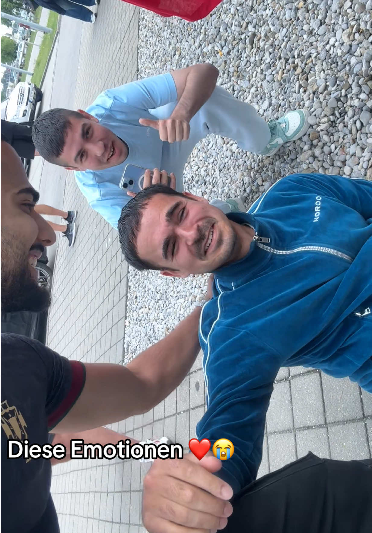 @ali24_football