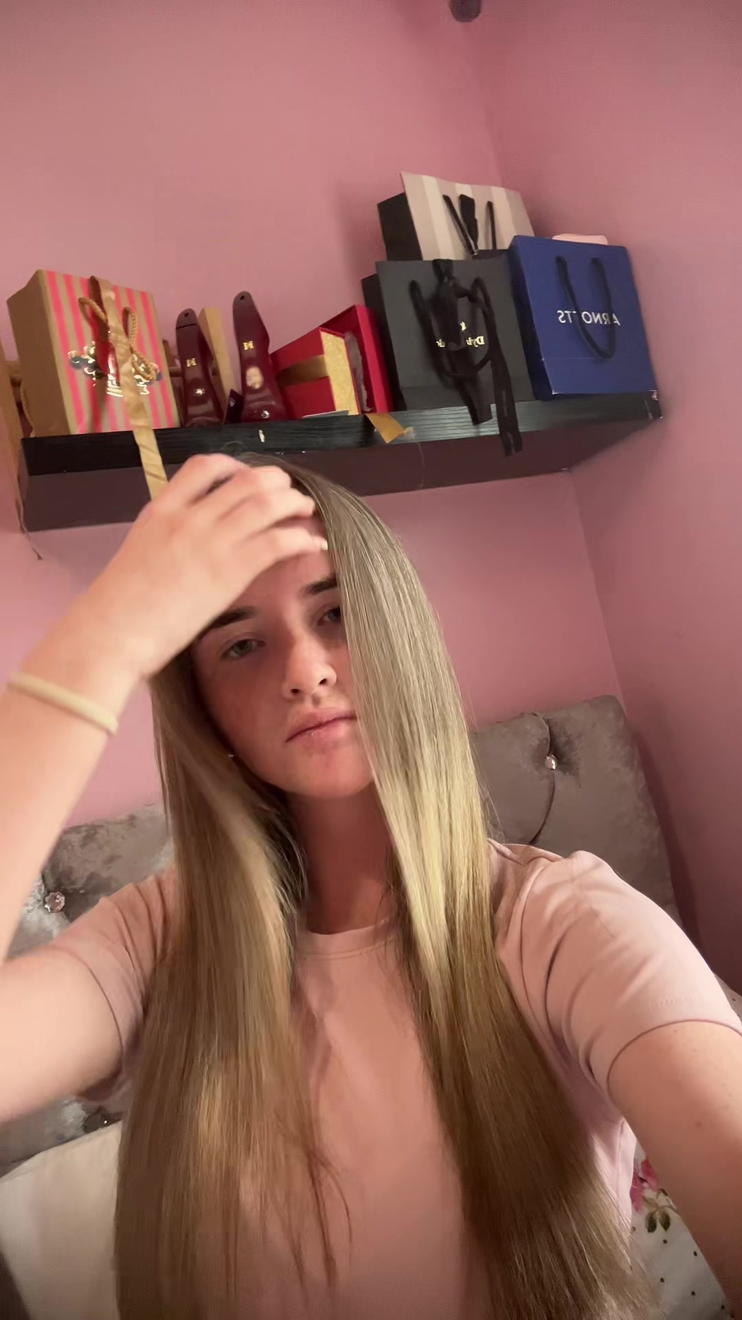 @hollyjenningsxx