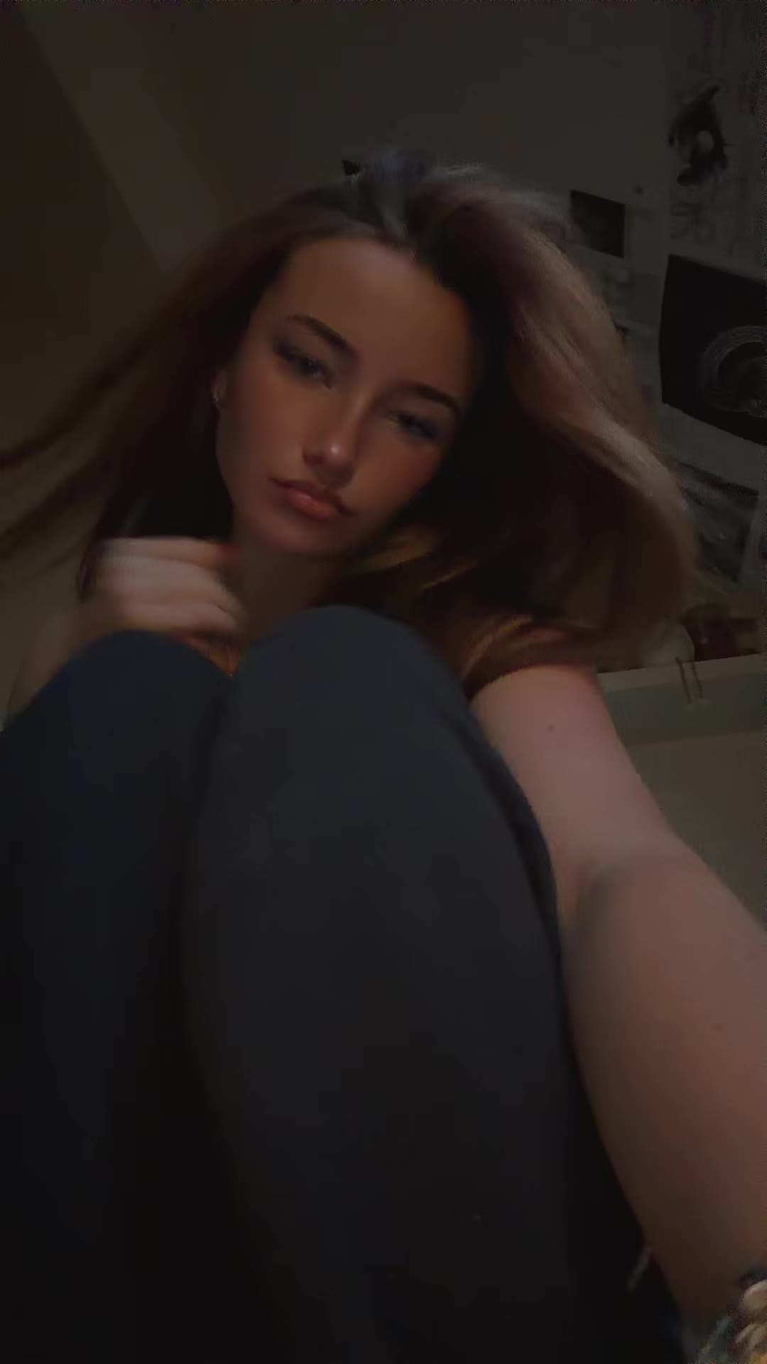 @e