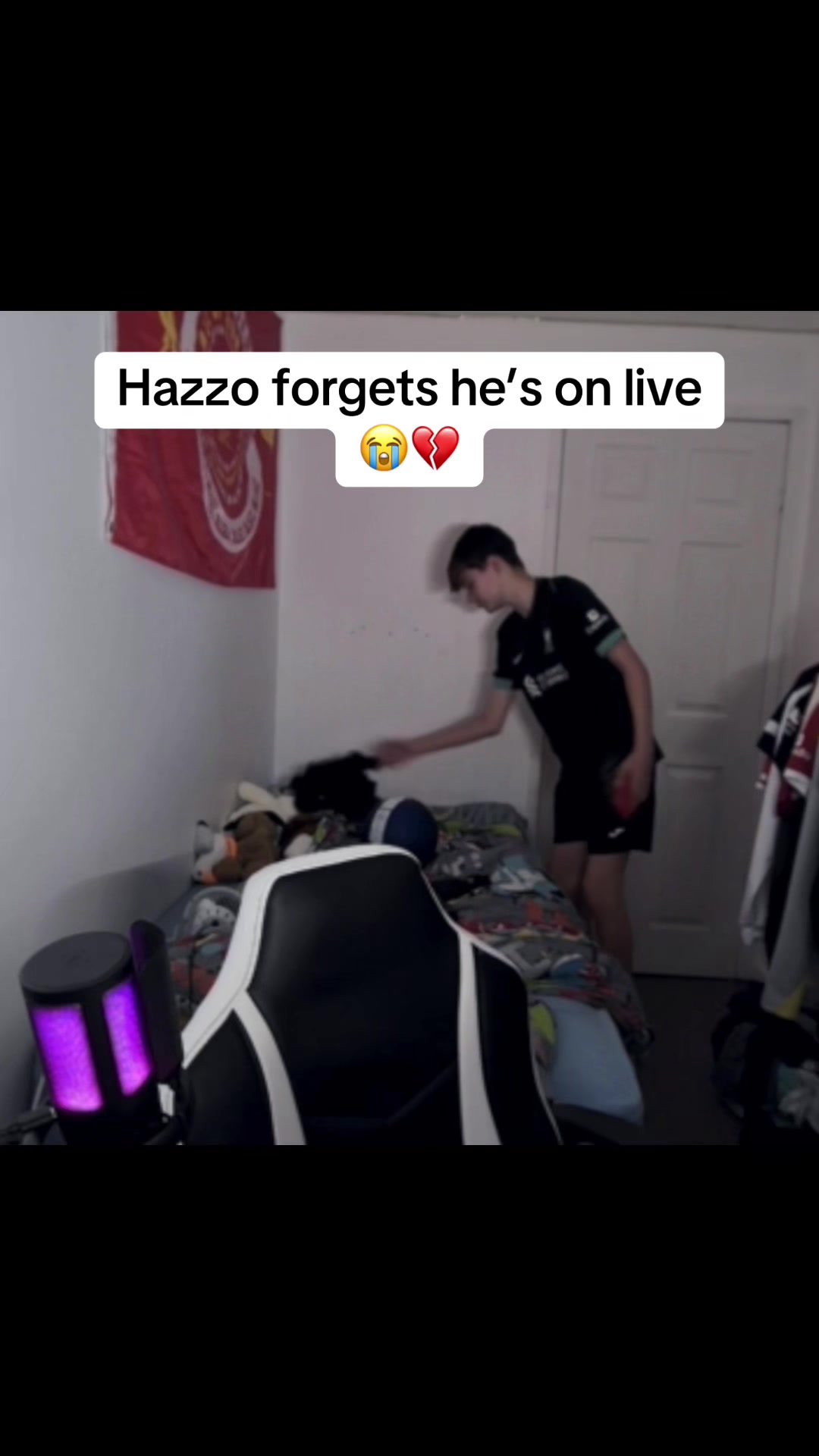 @_hazzo