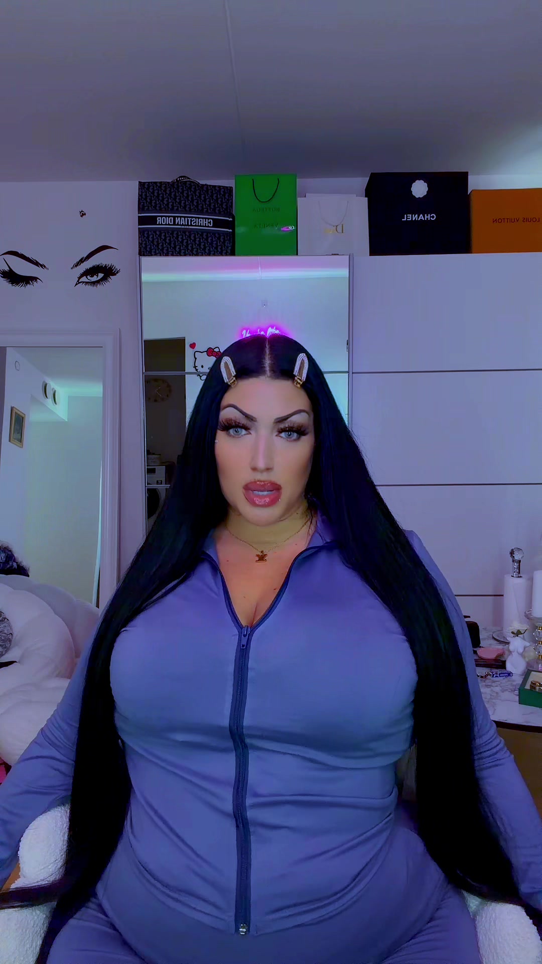 @barbiiequeen1