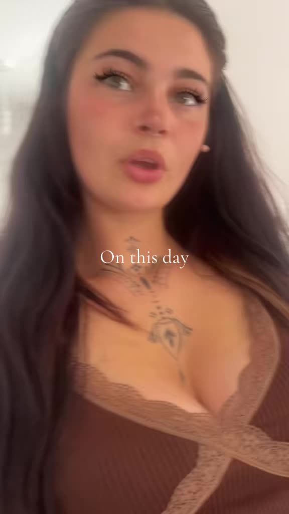 @Teegan🖤✨